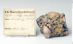 Foto von Cerussit (Weißbleierz) (NHMW-MIN-Am999)